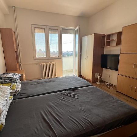 Vik Apartments Скоп'є Екстер'єр фото