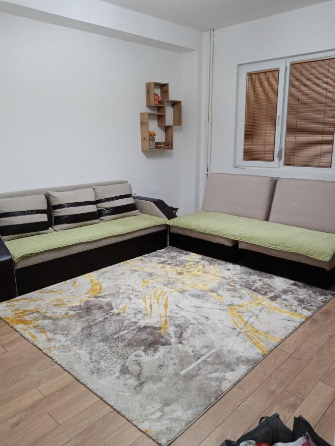 Vik Apartments Скоп'є Екстер'єр фото
