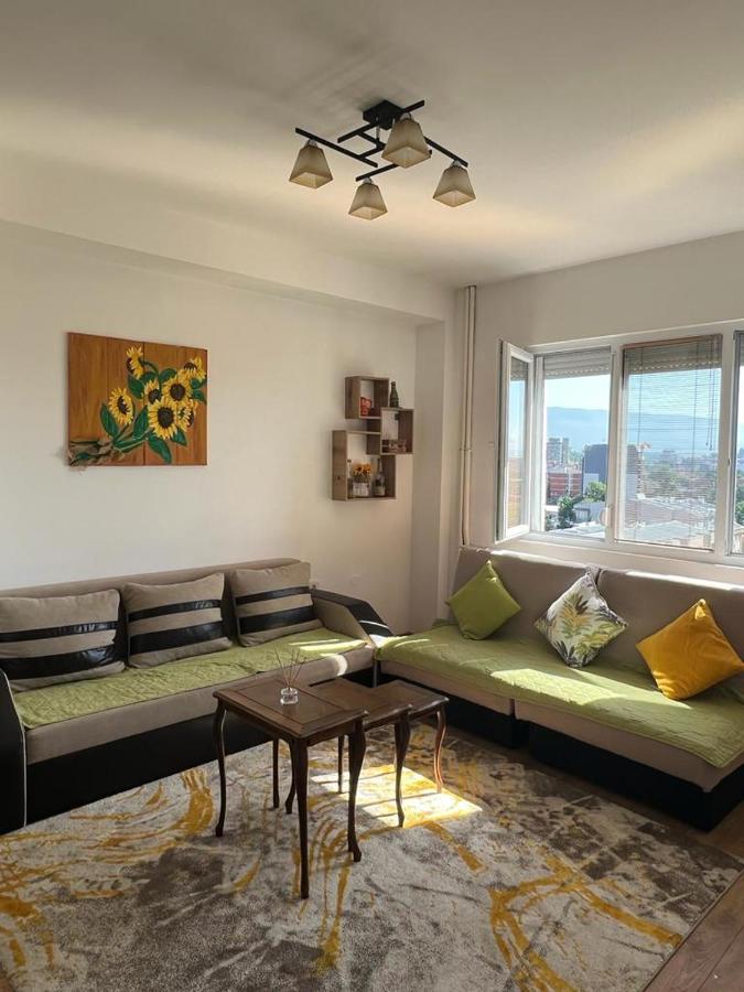 Vik Apartments Скоп'є Екстер'єр фото